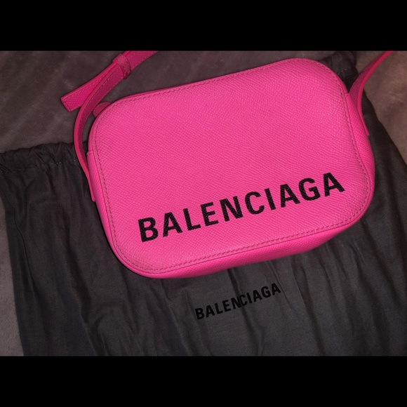Balenciaga bag with dust bag - Picture 3 of 3